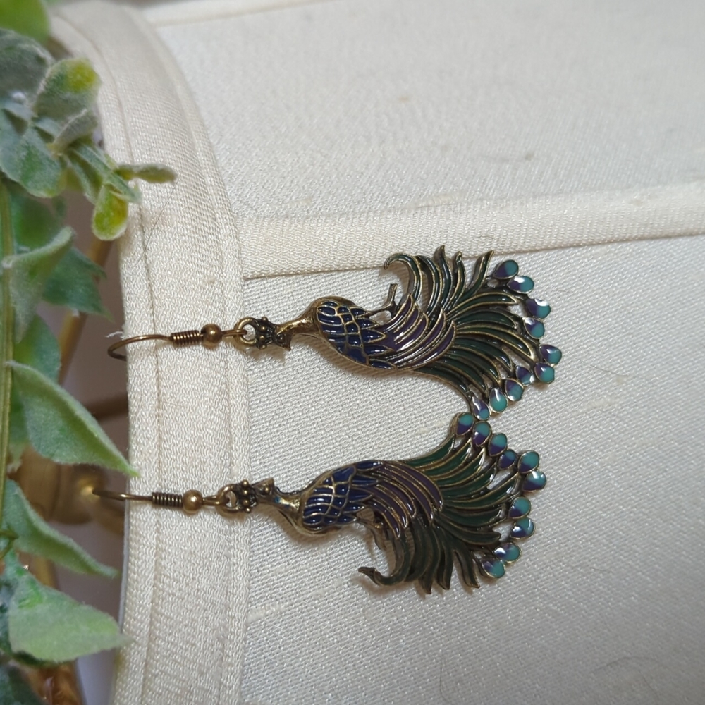 Peacock Earrings 🦚 Die Cast metal earrings with painted accents.